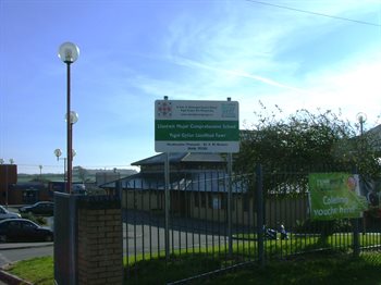Ysgol Fawr Llanilltud